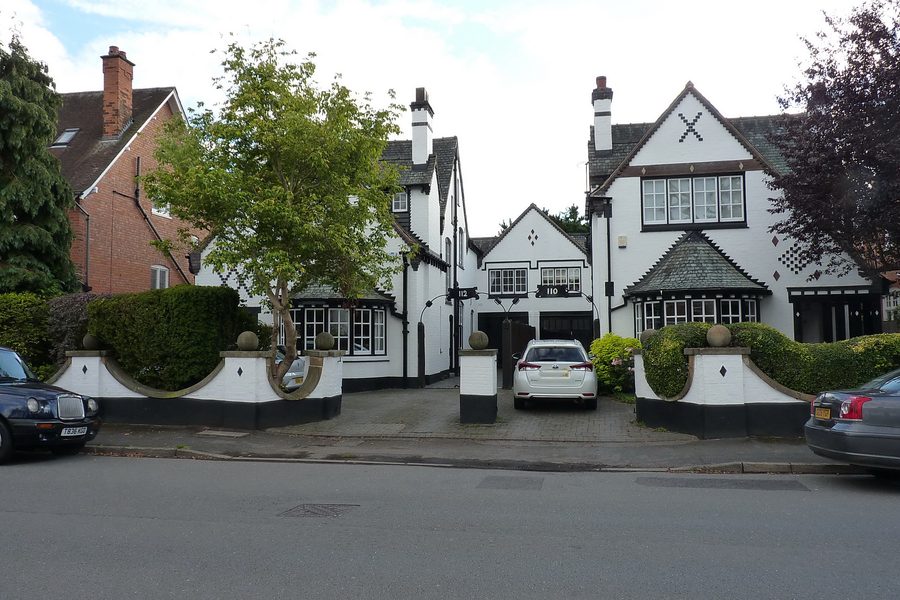 110 ^ 112 Oxford Road, Wake Green, Kings Heath